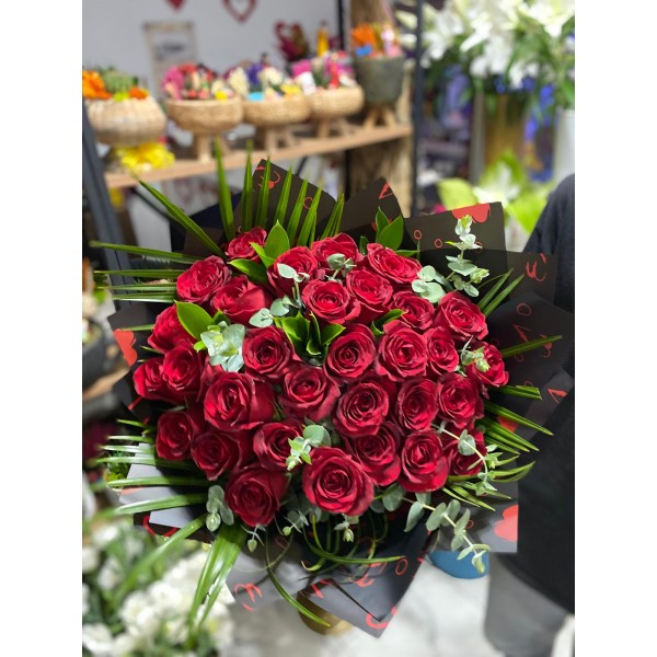 31 Adet Gül Buketi