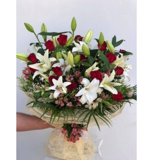 Lilyum, Gül , Astomerya Buketi